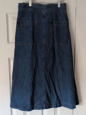 GAP Blue Denim Wrap Skirt with Front Pockets Label